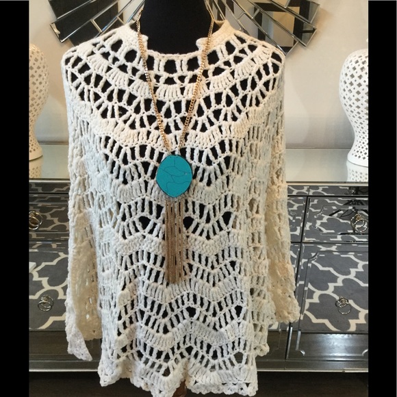 Love by Design Knit Poncho - Picture 3 of 8