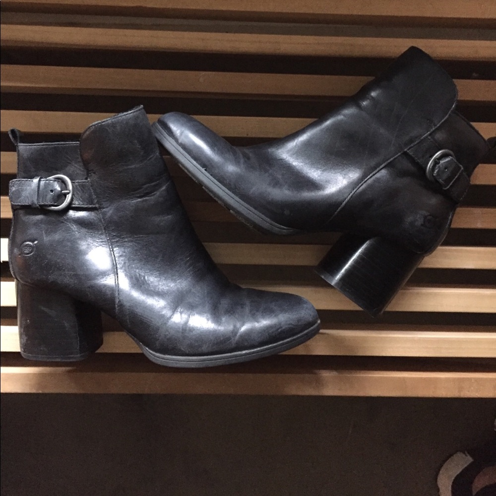 Born Leather Heeled Boot