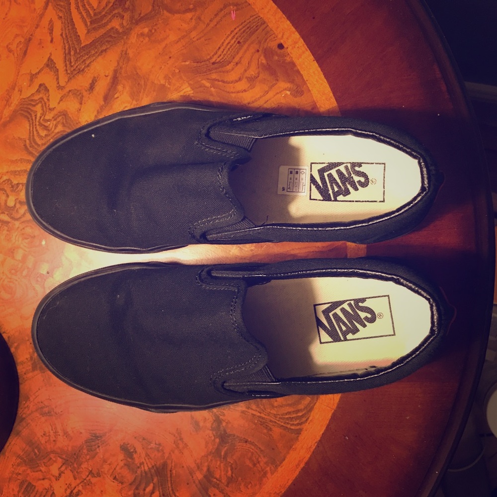 Vans classic black on black casual shoes