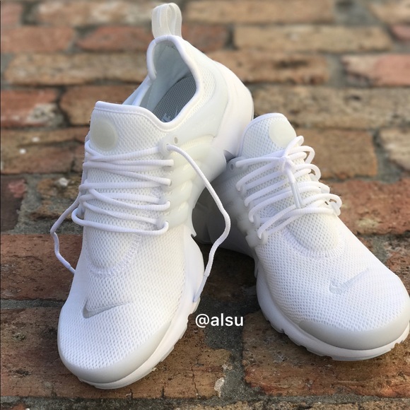 Nike Air Presto Running Shoe WMNS - Picture 2 of 8