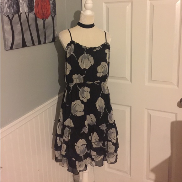 Old Navy Dresses & Skirts - Old Navy sun dress.🌺🌺Final price