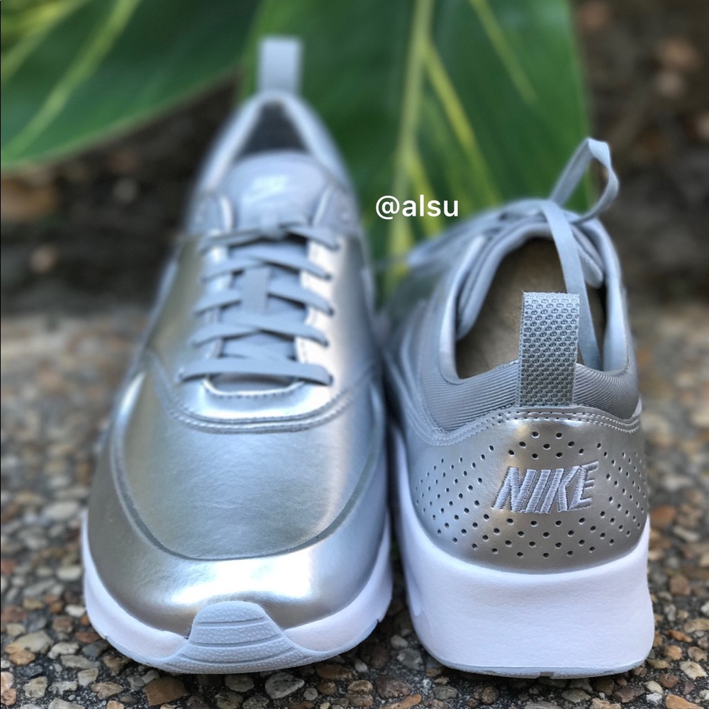 NWT Rare Nike Air Max Thea Metallic WMNS - Picture 4 of 8