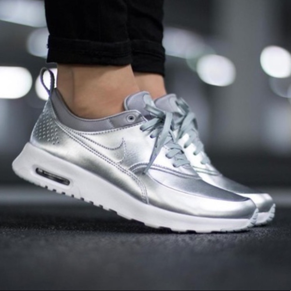 NWT Rare Nike Air Max Thea Metallic WMNS - Picture 3 of 8