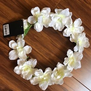 White and green flower crown