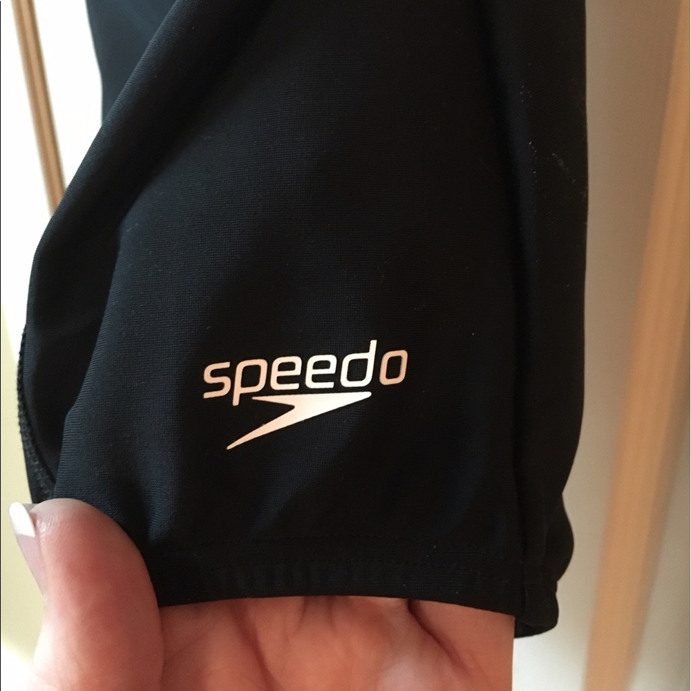 Women's speedo bathing suit. Never worn.