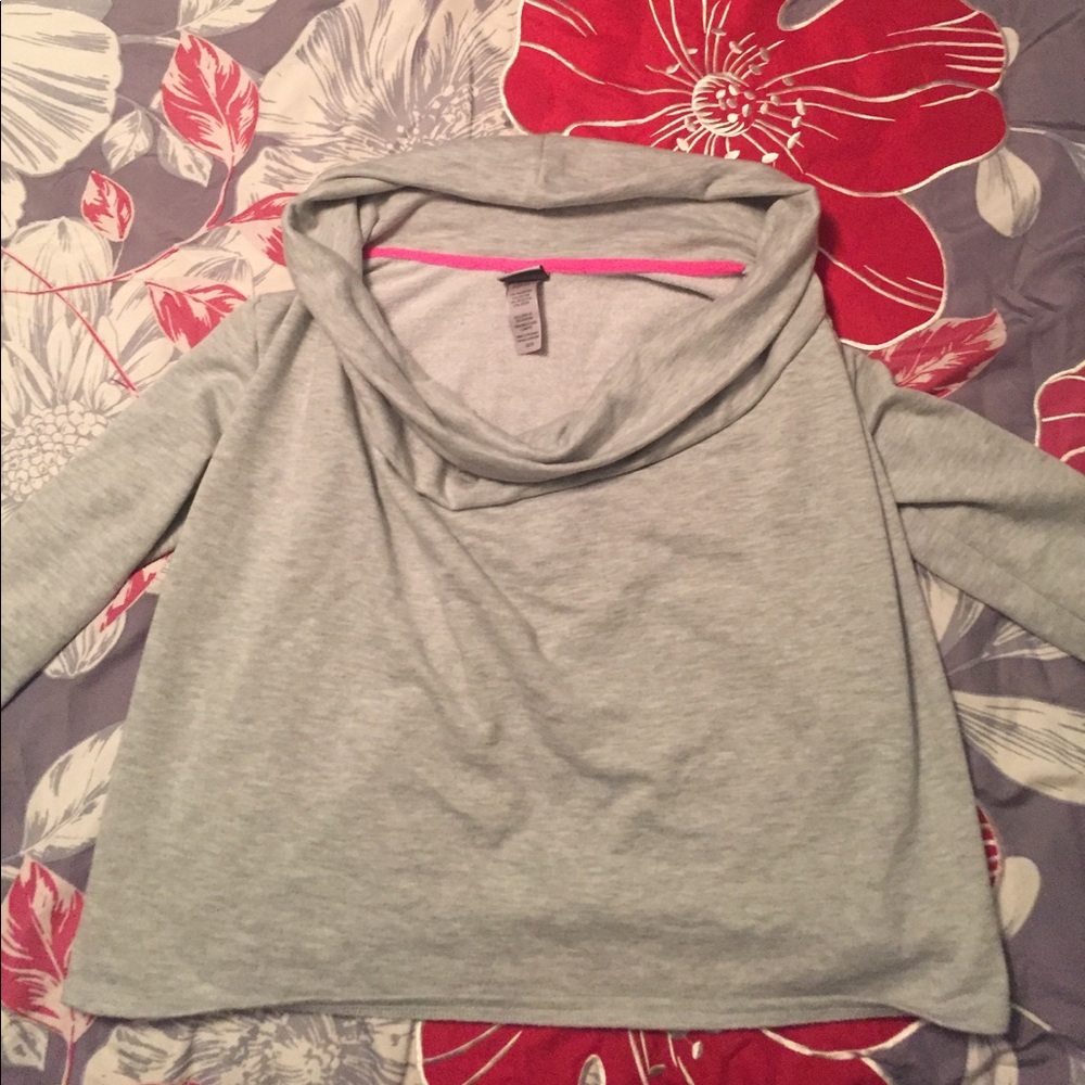 Champion Cowl neck sweat shirt. XS Never been worn