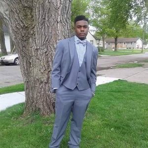 Meet your Posher, Kindra