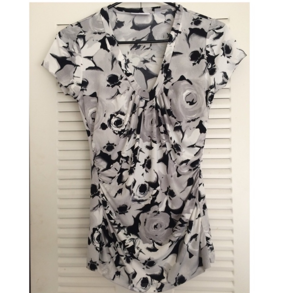 Rose 🌹 blouse 👚
