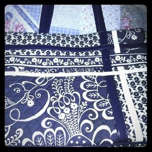 Vera Bradley Zippidy Tote