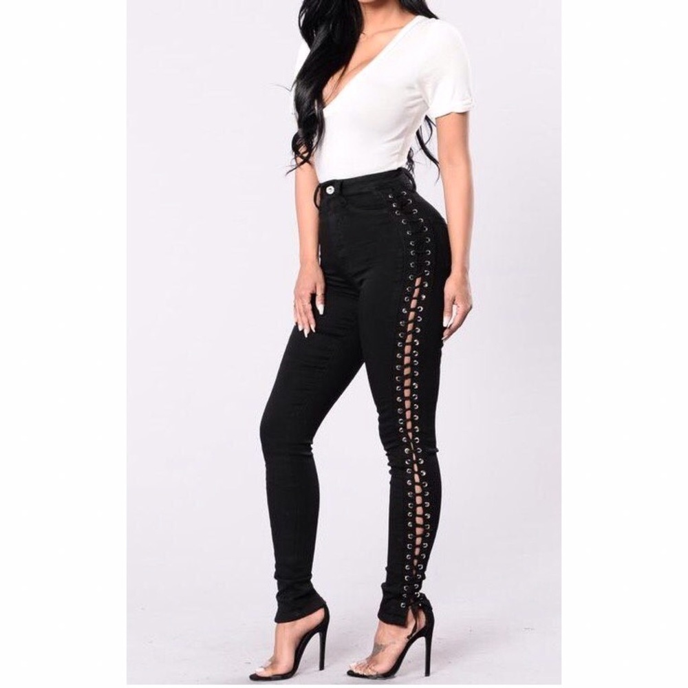 Plus size black high waist jeans - Picture 3 of 7