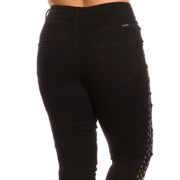 Plus size black high waist jeans - Picture 7 of 7