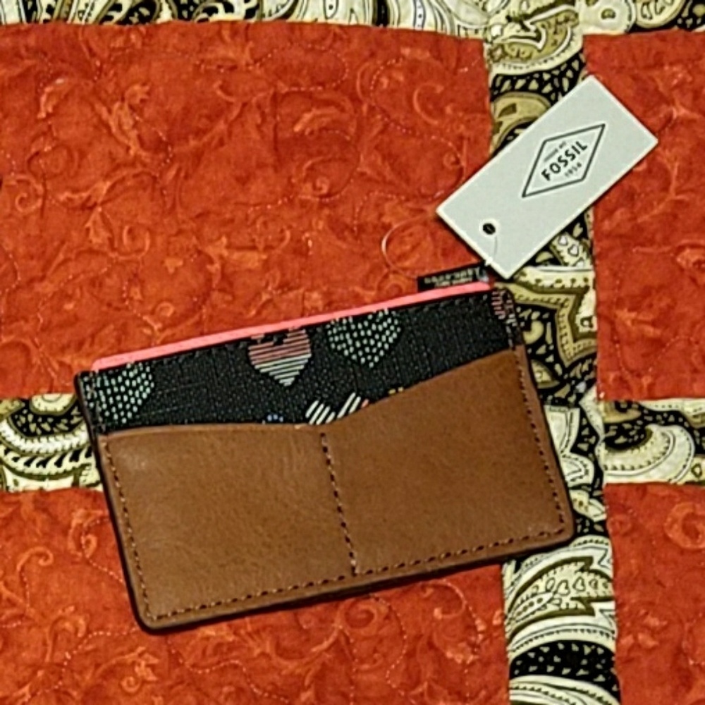 Fossil card holder