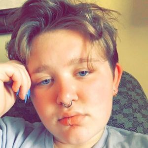 Meet your Posher, Cassie