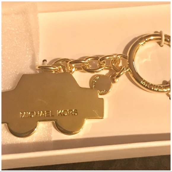 Authentic Michael Kors Taxi Key Charm - Picture 3 of 6