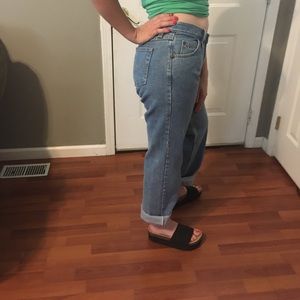 Wrangler Vintage Mom High Waisted Jeans