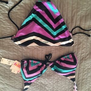 Billabong bikini medium