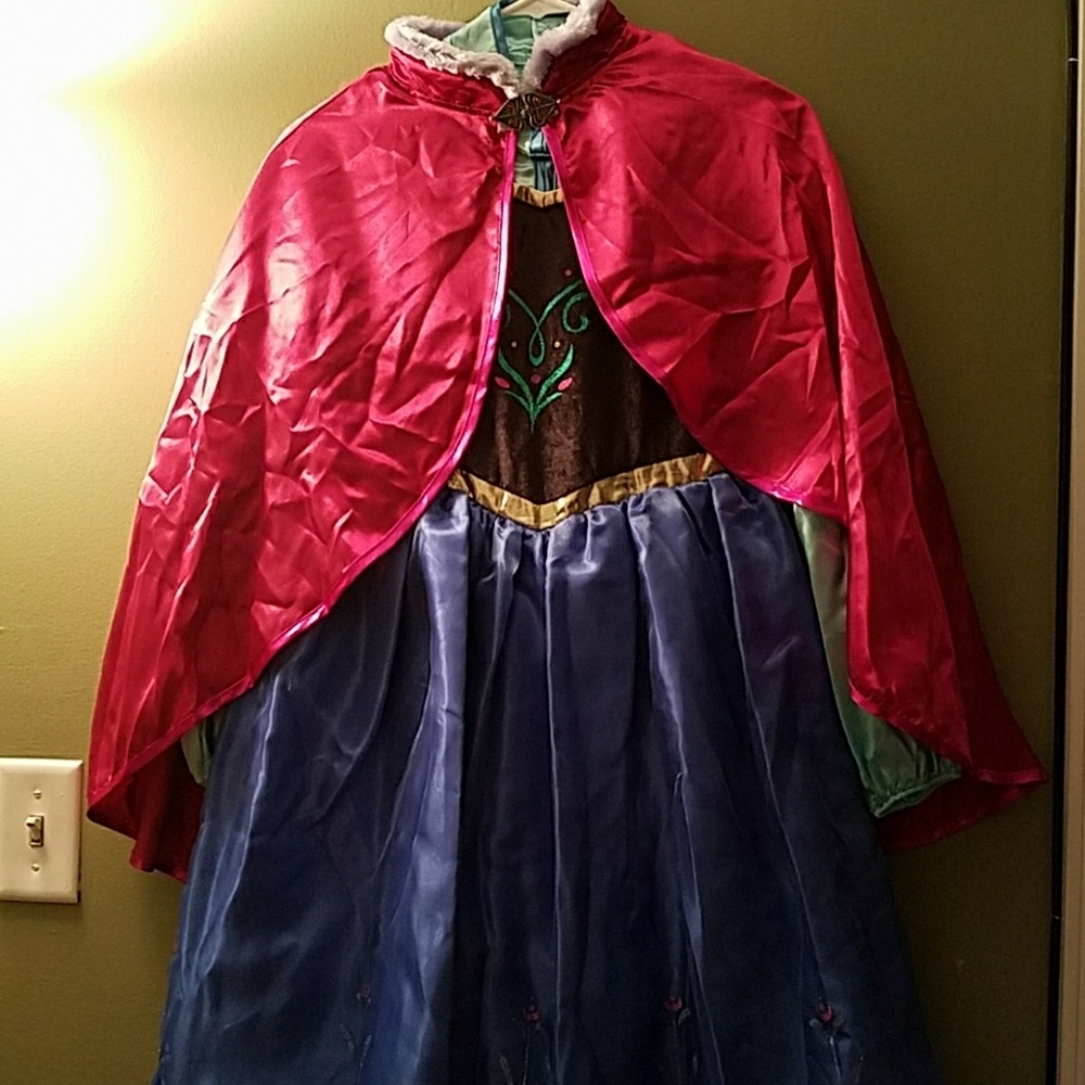 Ana costume