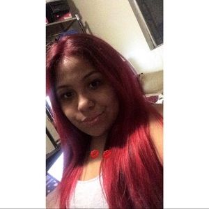 Meet your Posher, Corina