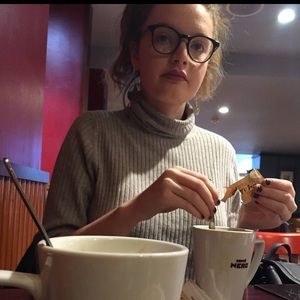 Meet your Posher, Adelaide