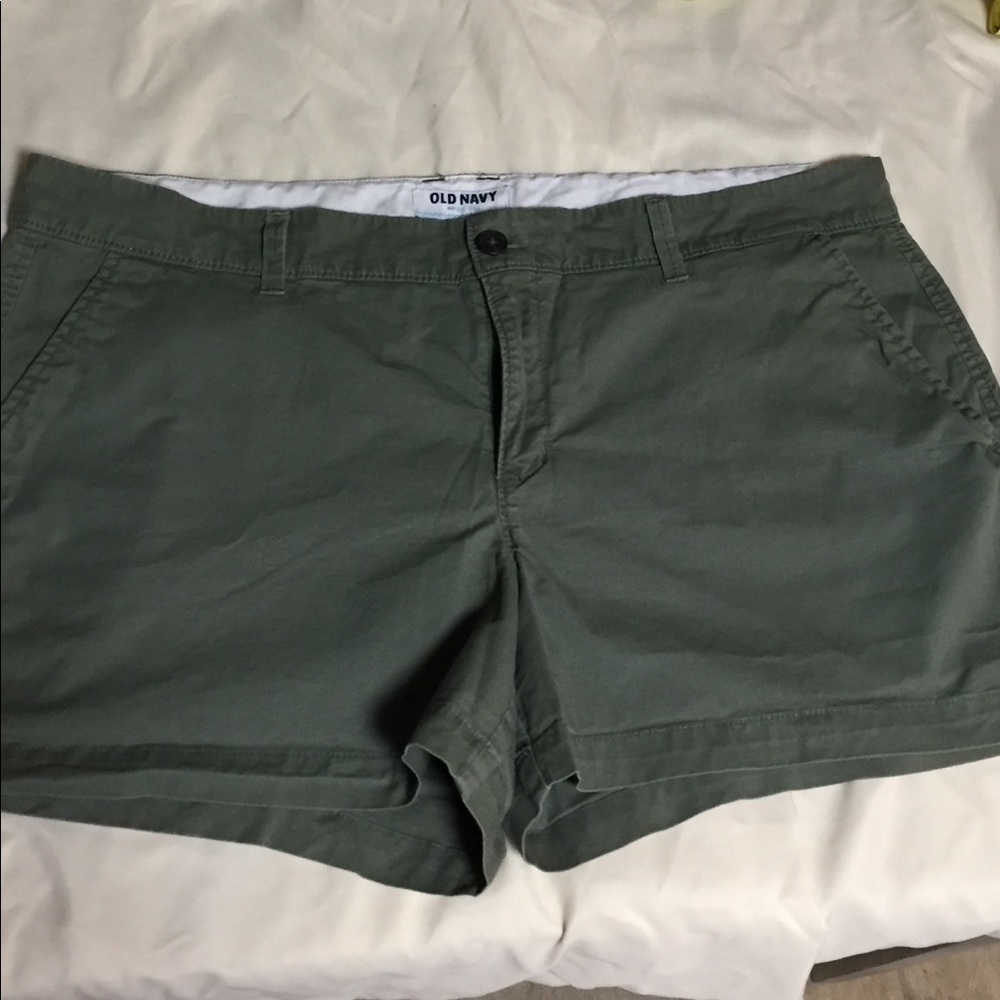 Hunter green shorts