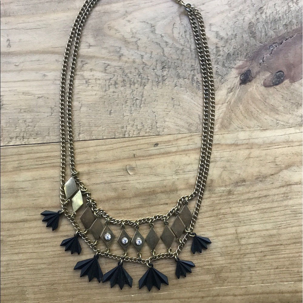 Statement necklace