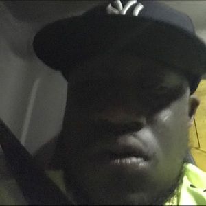 Meet your Posher, Emmanuel