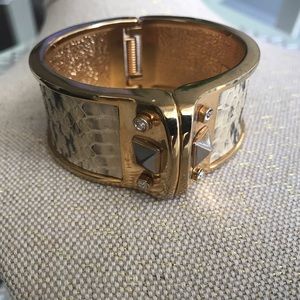 REDUCED! Stella & Dot snakeskin statement bracelet