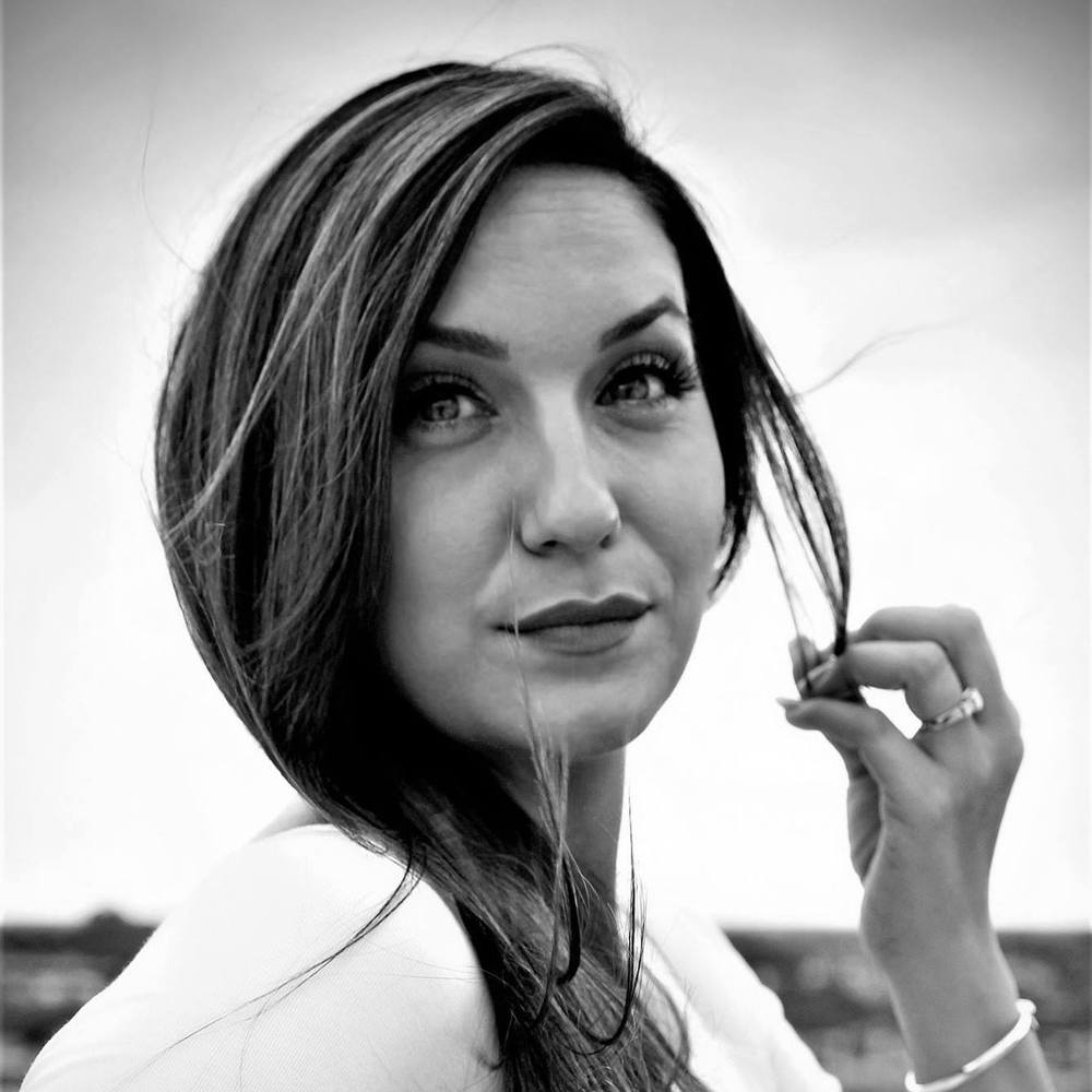 Meet your Posher, Lauren