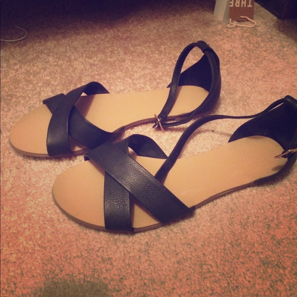 Black leather sandals