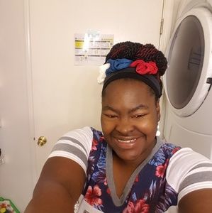 Meet your Posher, Minyawna