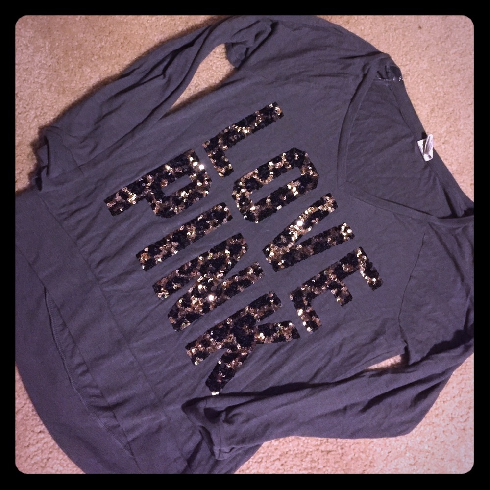 Pink cheeta sequence over the shoulder tee