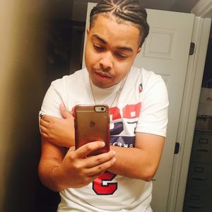 Meet your Posher, Shawn