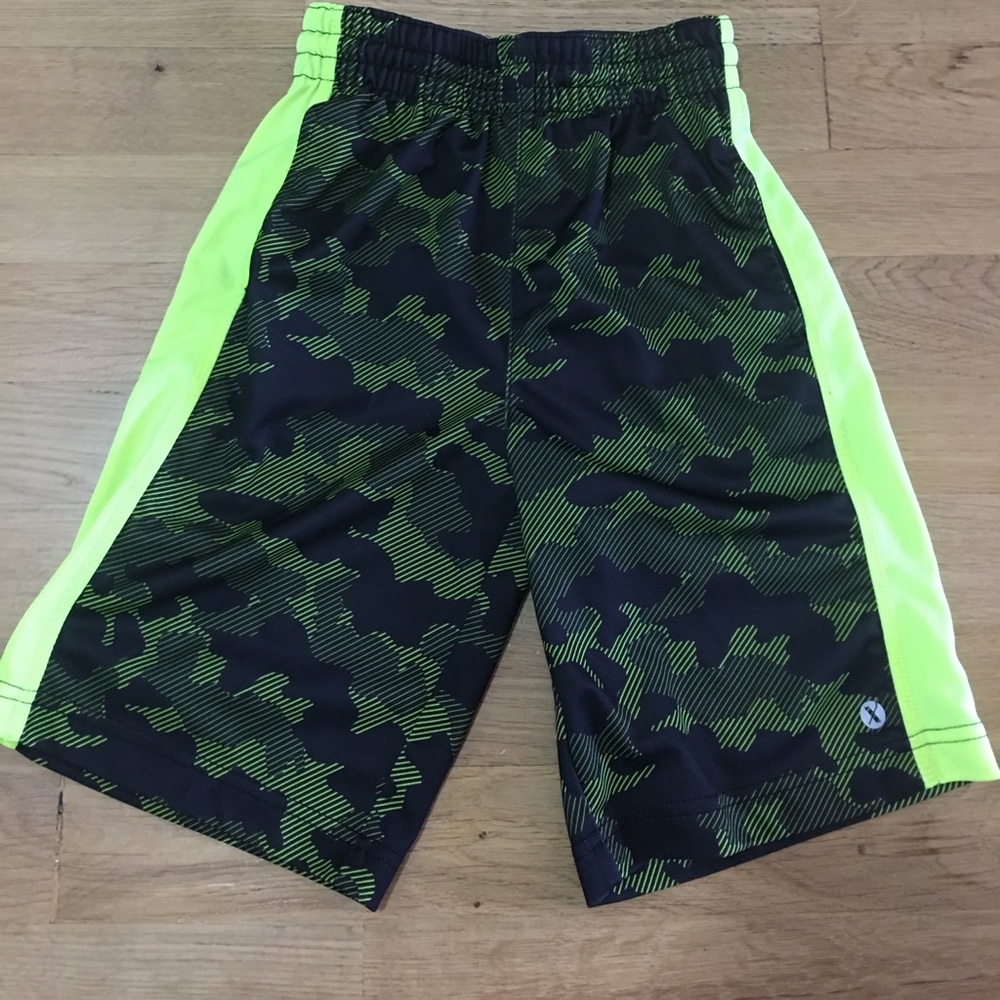EXRSION SHORTS
