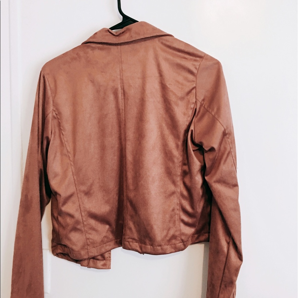 Pink jacket 💕 - Picture 3 of 4