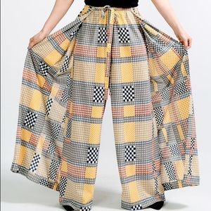 Vintage 1970s plaid wideleg palazzo tie waist pant