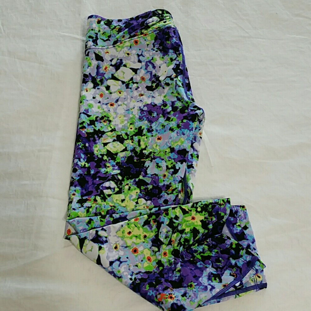 Calvin Klein Capris