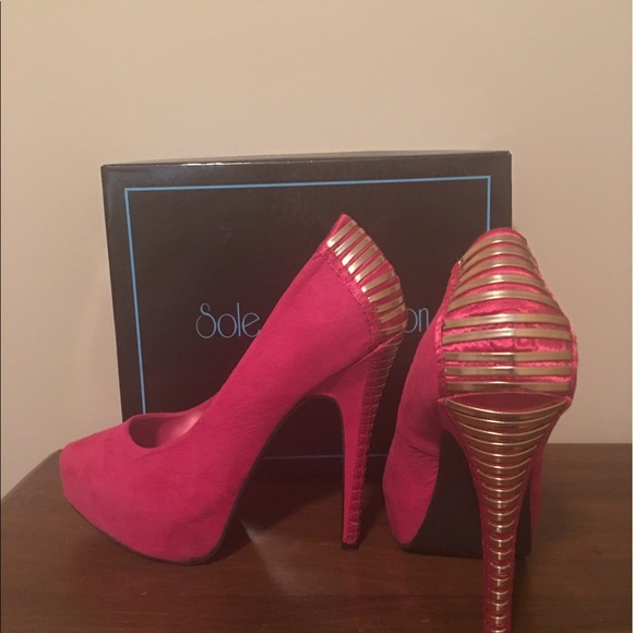 Cute, Cute Heels! (2 for $20 deal) - Picture 2 of 5