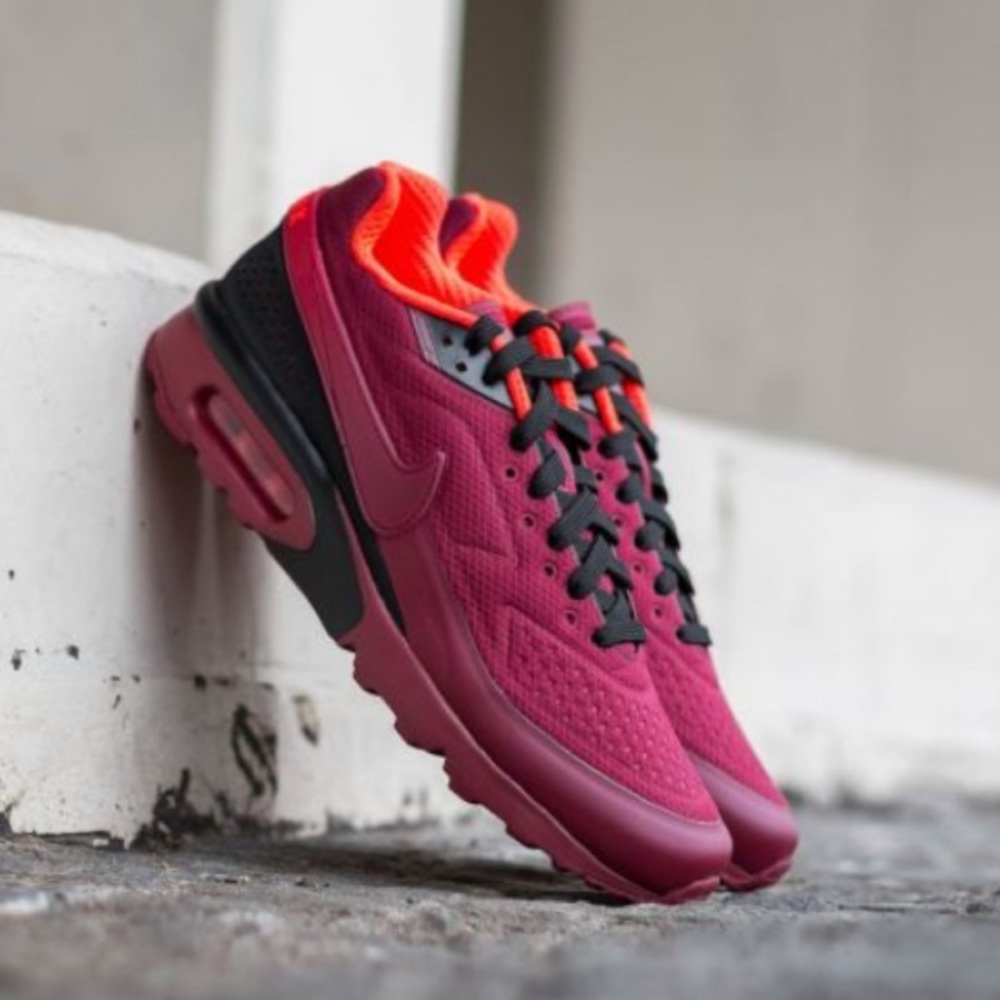 Nike Air Max ultra men's red black sneakers - Picture 3 of 8