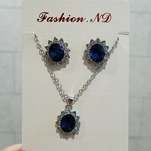 Earrings and necklace set