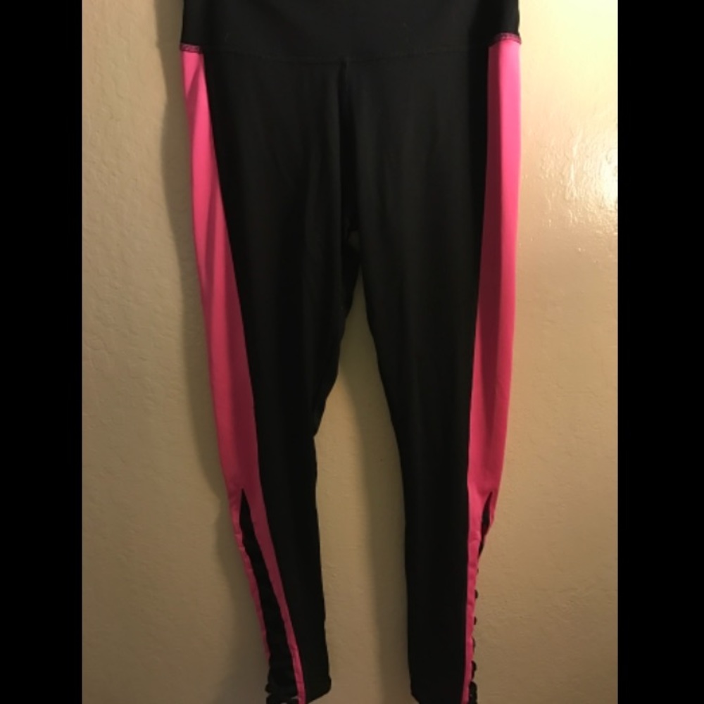 High waisted pink and black leggings