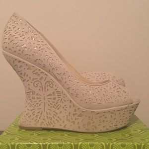 Nice wedges for the summer!