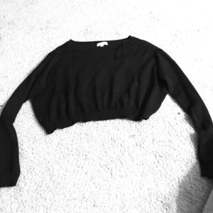 Black crop sweater top