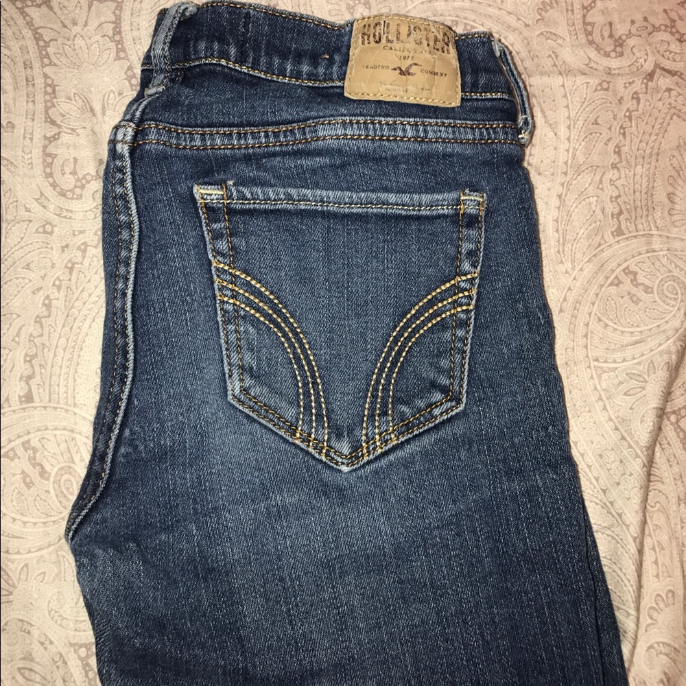 Hollister jeans