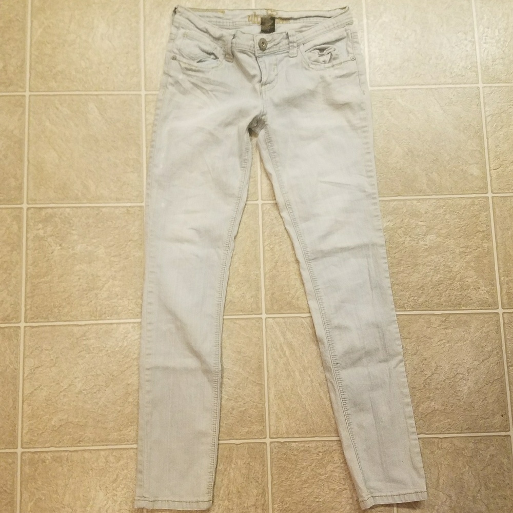 Stretchy Skinny Jeans