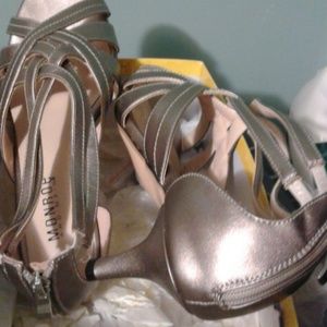 Wide width Sandals NWT. Heel height is 2 1/2 inches