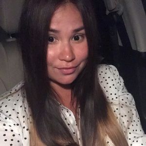 Meet your Posher, Dinara