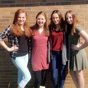 Meet your Posher, Caitlin