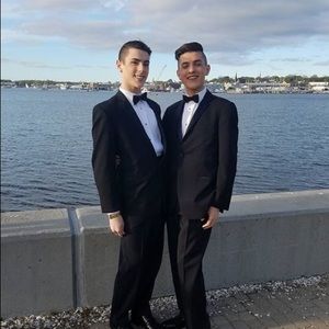 Meet your Posher, Brian