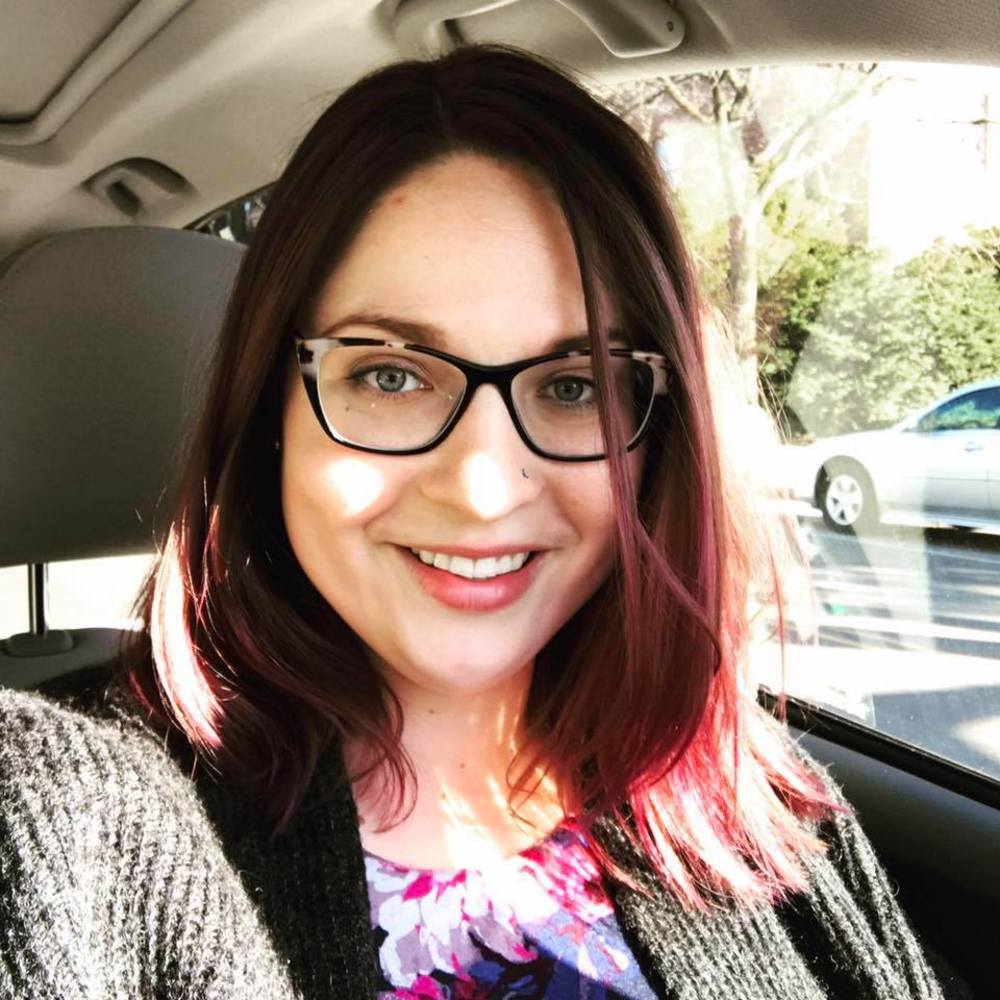 Meet your Posher, Elizabeth