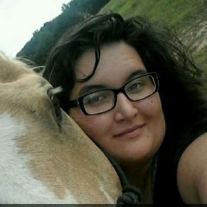 Meet your Posher, Hannah jane